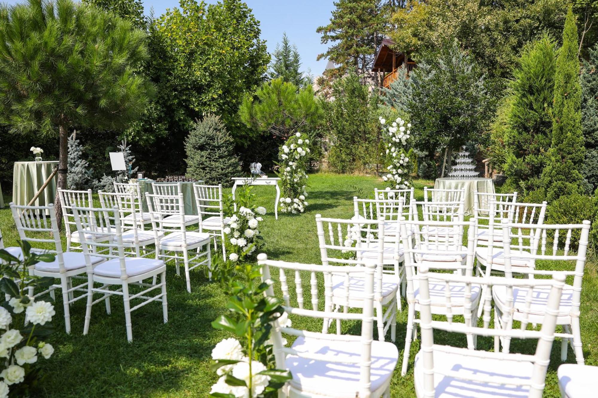 Bed and Breakfast Royal Valentina Castle Ognyanovo  Esterno foto